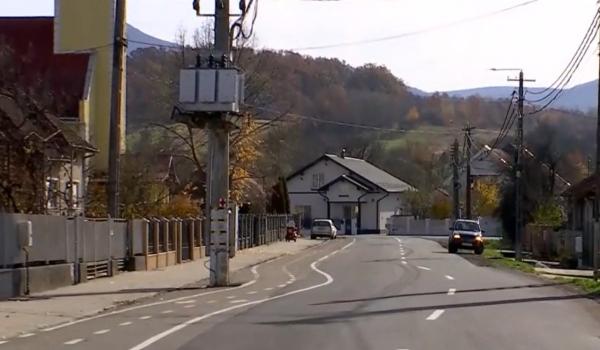"Şoseaua lui Dorel", făcută din fonduri europene, subiect de glumă pe internet. Cum arată opera din Satu Mare