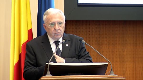 Isărescu, despre intrarea României în recesiune. Răspunsul la întrebarea dacă o să vedem euro sub 5 lei