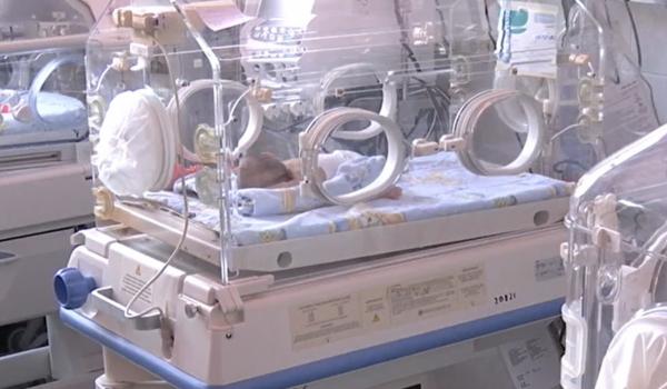 Prea mici, prea devreme. România, în topul nașterilor premature din UE