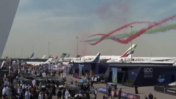 Contracte de zeci de miliarde de dolari, semnate la Dubai cu cei mai importanţi jucători din industria aeriană