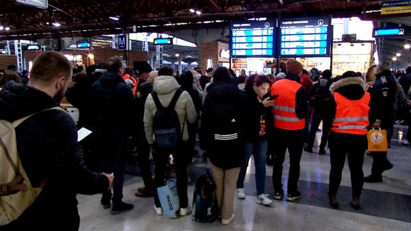 Se scumpesc din nou biletele de tren. E a treia majorare din acest an