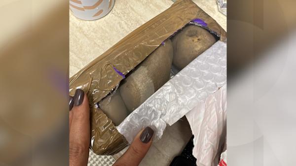 Au comandat kendame, dar au primit cartofi. Cum eviți țepele de Crăciun de pe internet