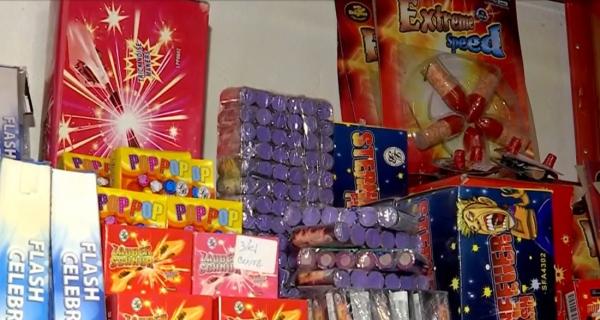 Petardele şi pocnitorile, interzise. Amenzi și închisoare pentru cei care încalcă legea de Revelion