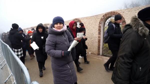 Canonizarea lui Arsenie Boca a adunat zeci de mii de pelerini la Prislop. 28 noiembrie, marcat cu cruce roşie