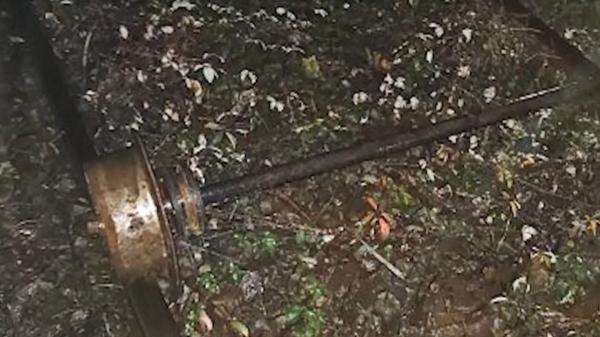 Incident feroviar în Caraș-Severin. Un tren de călători a lovit o osie abandonată pe șine