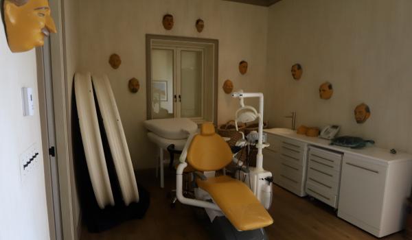 Imagini cutremurătoare de pe insula miliardarului Jeffrey Epstein, făcute publice de Congresul SUA