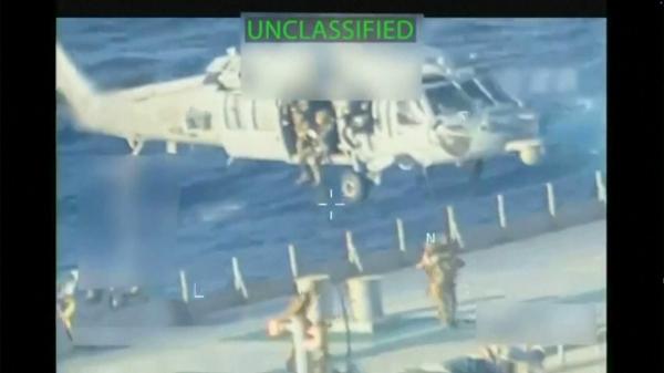 Momentul în care americanii confiscă un petrolier în largul Venezuelei. Maduro acuză SUA de furt și piraterie