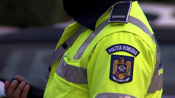 Un poliţist din Cernavodă este acuzat de purtare abuzivă, după ce ar fi bătut un bărbat în secţia de Poliţie