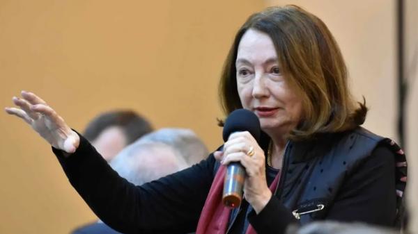 Surse: Pe corpul Rodicăi Stănoiu au fost găsite urme de leziuni minore