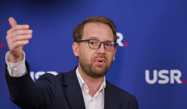 USR va vota propunerea pentru Ministerul Apărării. Fritz: "Are greutate politică"