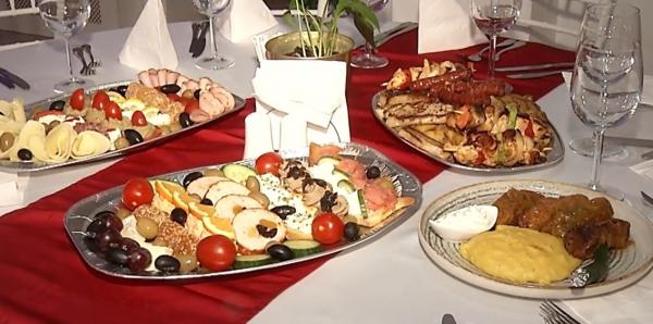 Recomandări pentru masa de Crăciun. Ce şi cât să mâncăm pentru o stare de bine