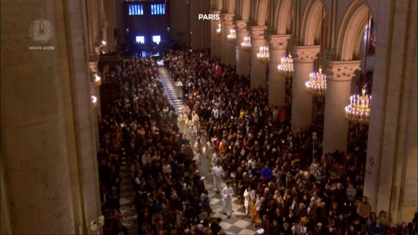 Naşterea Domnului, sărbătorită în toată lumea. Sute de credinioşi au umplut lăcaşuri de cult pe tot globul