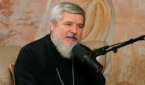 O conversaţie caldă, plină de înţelepciune şi umor cu părintele Vasile Ioana: "Crăciunul este despre linişte"