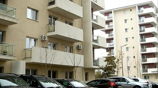 Prăbușire pe piața imobiliară: vânzările au scăzut până la 80%, chiriile au crescut constant