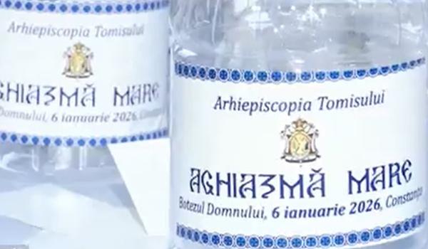 150 de tone de apă, mai multe ca niciodată, vor fi sfințite de Bobotează. Agheasma Mare se face o singură dată