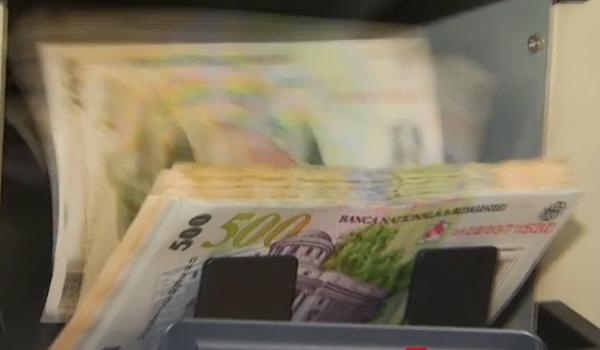 Legea privind plata pensiilor private a fost promulgată de Nicuşor Dan, după corectările cerute de CCR