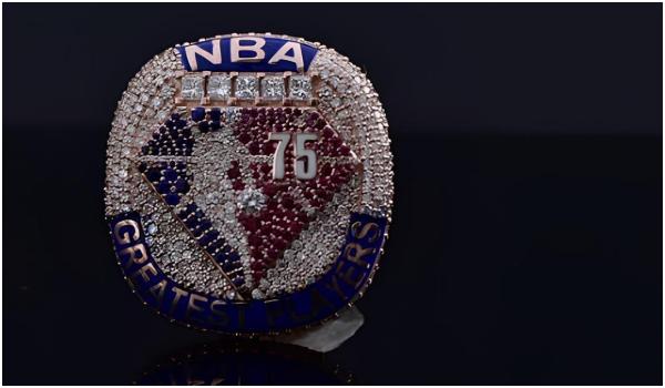 Bijuterii de peste un milion de euro, furate dintr-un apartament de lângă Nisa. Victima, designerul vedetelor