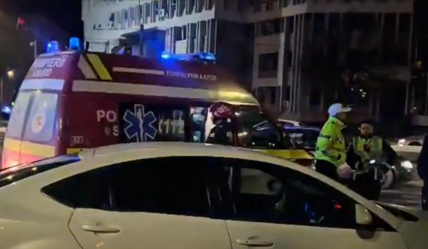 Un şofer de 20 de ani a lovit în plin doi bărbaţi pe trecerea de pietoni în Galaţi