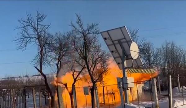 Explozie la o stație de gaze din Mureș. Un bărbat a ajuns la spital cu arsuri grave pe mâini şi pe față