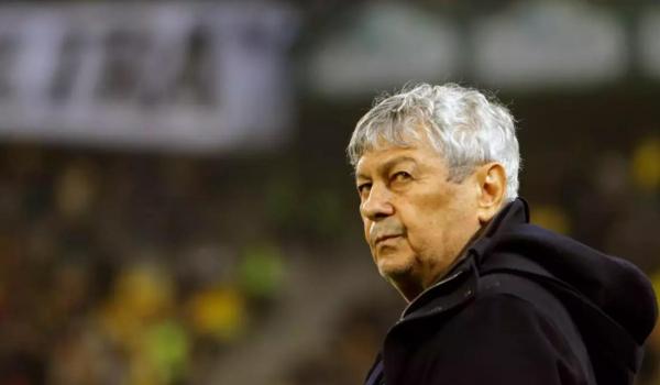 Mircea Lucescu, spitalizat din cauza unei gripe severe. “Sunt internat în spital, e adevărat”
