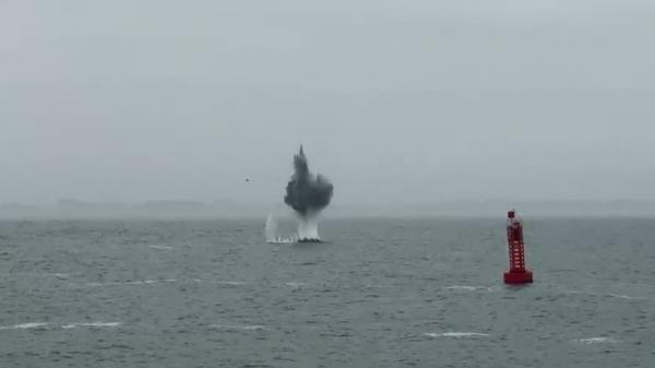 O bucată de dronă care plutea în derivă în Marea Neagră, în zona Midia, a fost detonată