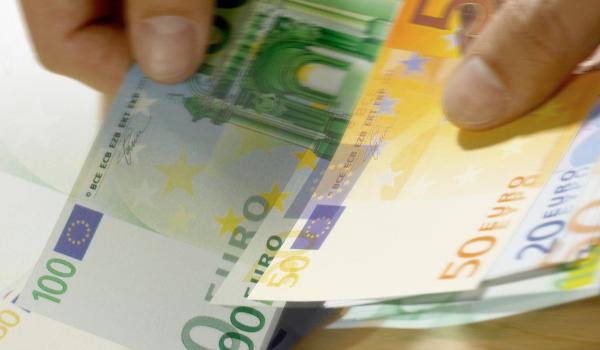 Românii, bulversaţi de cele mai recente modificări de ordin fiscal