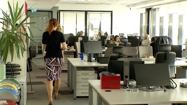 Oraşele în care au fost anunţate cele mai multe concedieri. 13 companii fac reduceri de personal