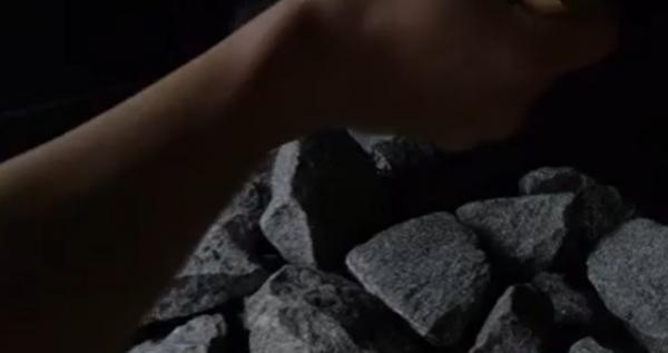 Dosarul Anei, tânăra desfigurată la SPA, stă pe loc de 4 ani. La anul se prescriu faptele