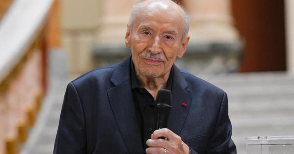 Bărbații care l-ar fi amenințat cu moartea pe Victor Rebengiuc, percheziționați în București