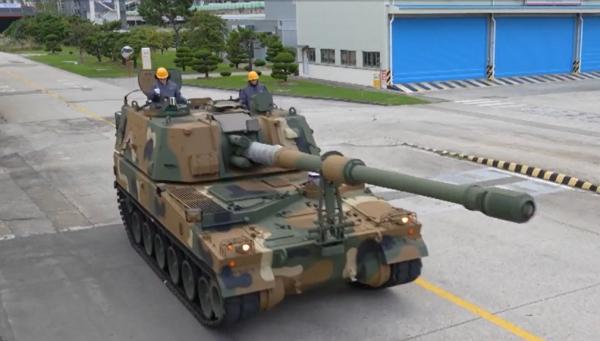 România va produce obuziere autopropulsate la Petreşti. Contract strategic cu Coreea de Sud