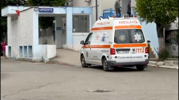 Doctoriţă de gardă, atacată şi lovită de rudele unui pacient nemulţumit, la UPU Târgu Jiu