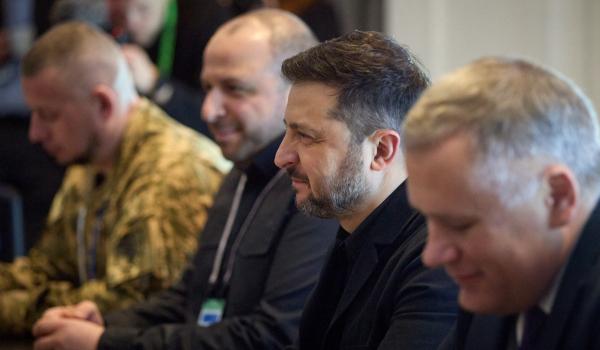 Tensiuni între Rusia şi Ucraina şi la negocierile de pace. Ambele delegaţii s-au certat în faţa SUA