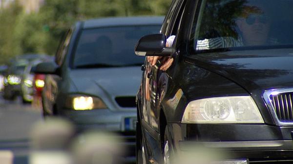 Mulţi şoferi nu mai fac amiabilă şi plătesc accidentul cu bani din propriul buzunar. Ce riscă