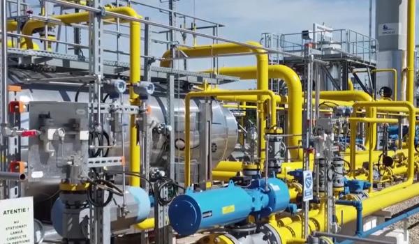 România produce mai puțin gaz, dar importă cu 75% mai mult. Cum vor fi afectaţi românii în 2026