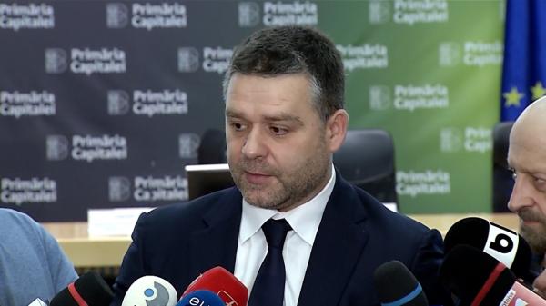 Primarul Ciucu vrea să adopte modelul New York la ninsori. "Să nu se mai isterizeze lumea"