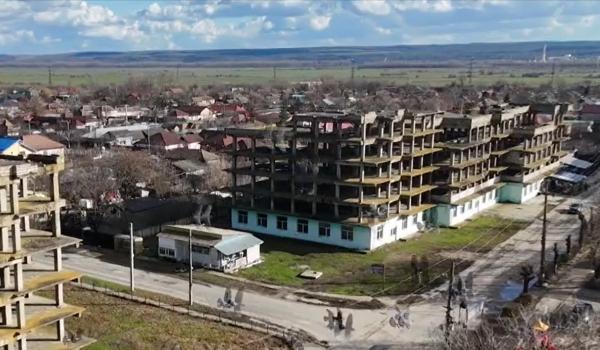 Orașul "pedepsit" pentru că a supraviețuit cutremurului din 1977, chiar înainte de vizita lui Ceaușescu