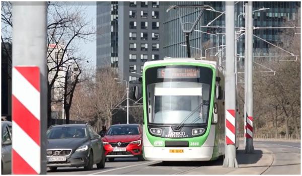 "Linia corporatiştilor", redeschisă după 8 ani. Noua rută pe care va circula Tramvaiul 5 în Bucureşti