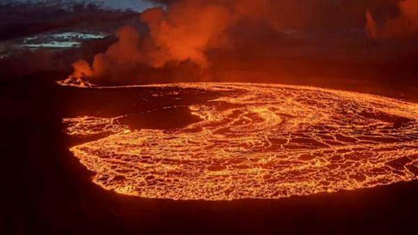 Erupţia vulcanică din Hawaii nu a speriat localnicii şi turiştii. Unii s-au apropiat periculos