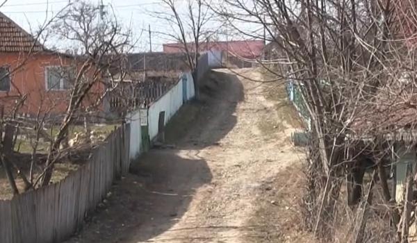 Şi-a ucis prietenul şi i-a dat foc. Apoi s-a dus la o vecină să-i ghicească în cărţi dacă va fi arestat