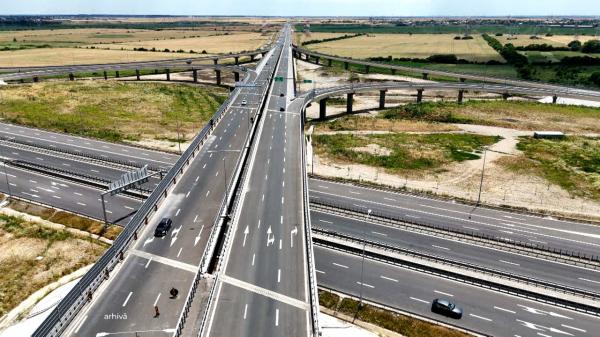 Chinezii întârzie cu autostrada din jurul Capitalei. Loturile construite de români, gata mai devreme