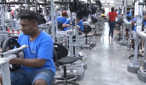 Criză de muncitori străini din cauza războiului din Iran. Cele mai afectate industrii din România