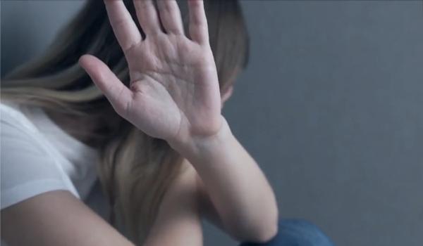 Amenzi pentru agresorii care nu merg la terapie. Sancțiunile ajung până la 10.000 de lei