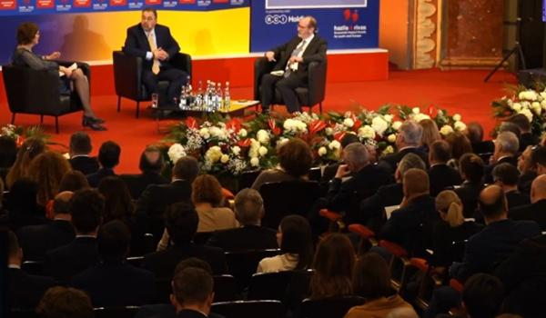 Economia europeană, dezbătută la București. Nicușor Dan: "Euro trebuie să fie un obiectiv pentru România"