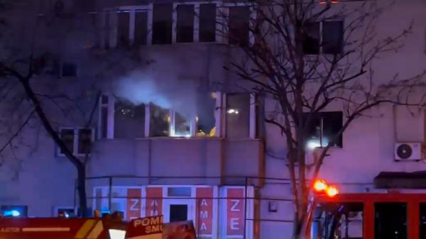 Incendiu în Vitan. Bărbatul găsit mort în casă a fost de fapt ucis. Era anestezist cu 30 de ani de experienţă