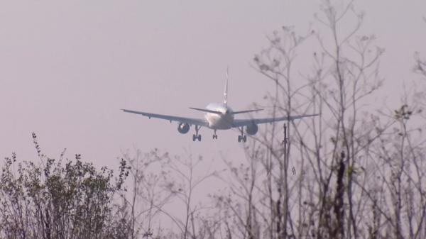 Avion care a decolat de pe Otopeni spre Roma, obligat să se întoarcă. Ce au sesizat piloţii