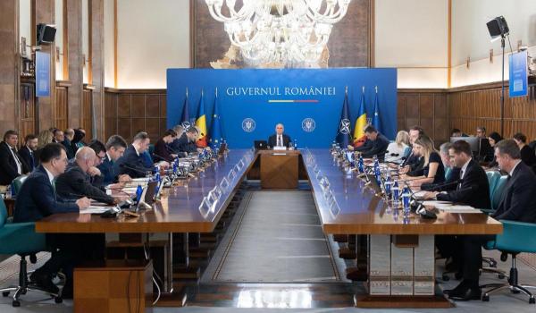 Guvernul a adoptat astăzi ordonanţa de urgenţă privind reducerea accizei la motorină