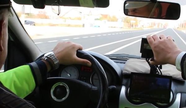 Şoferii controlaţi "la sânge" în weekendul de Florii: 450 de radare și mii de polițiști pe șosele