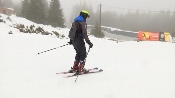 Reacția unui turist străin la zăpada din România, în aprilie: "Aveți un peisaj superb aici"