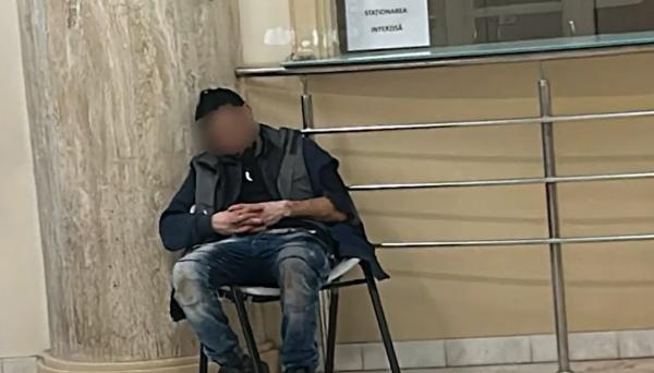 Bărbat beat criţă pe un scuter, reţinut de poliţie în Bucureşti. S-a dezechilibrat şi a căzut pe şosea