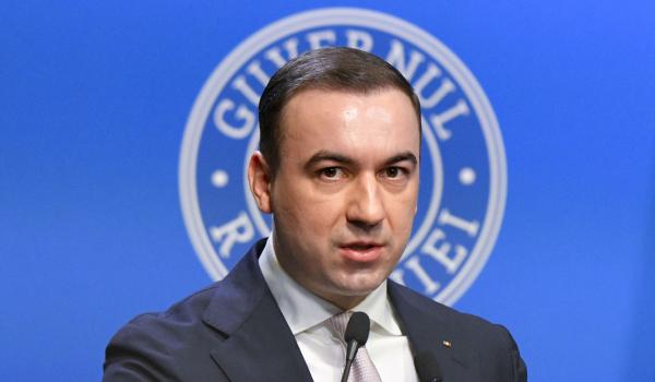 De ce nu se pune problema raționalizării carburanților în România. Explicaţiile ministrului Ivan